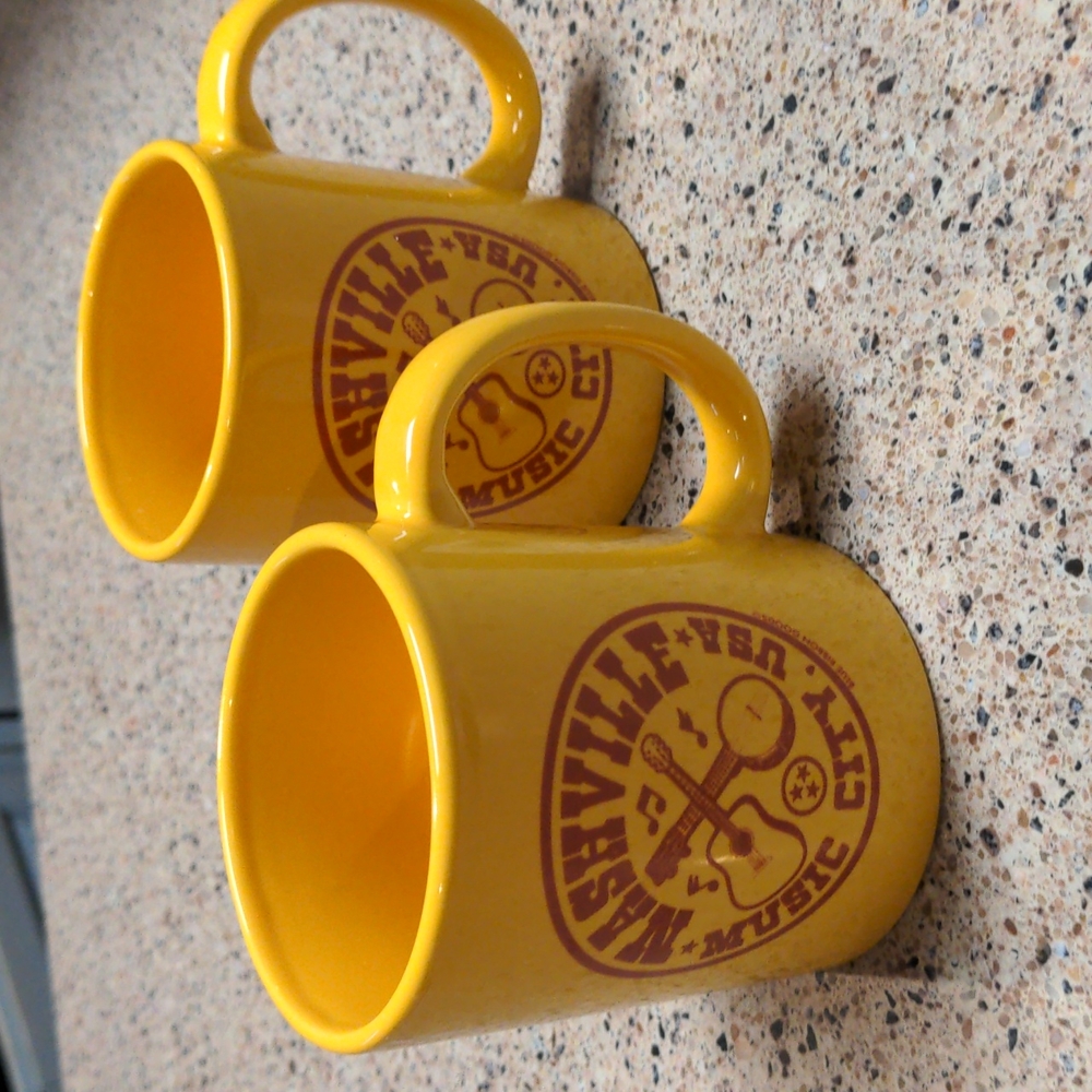 NASHVILLE Music City USA set of TWO Coffee Mugs
